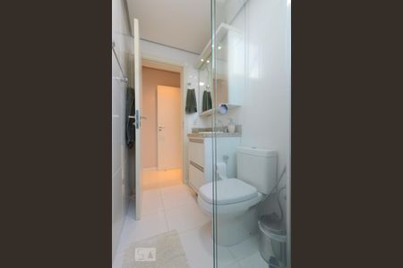 Apartamento para alugar com 75m², 2 quartos e 1 vagaBanheiro da suíte