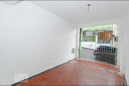 Casa à venda com 80m², 3 quartos e sem vaga Casa à venda com 80m², 3 quartos e sem vagaGaragem