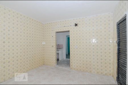 Casa à venda com 80m², 3 quartos e sem vaga Casa à venda com 80m², 3 quartos e sem vagaCozinha