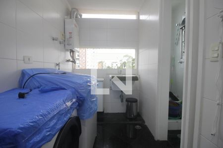 Apartamento para alugar com 116m², 3 quartos e 2 vagasÁrea de serviço