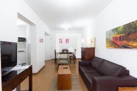 Sala de apartamento para alugar com 1 quarto, 42m² em Vila Nova Conceição, São Paulo