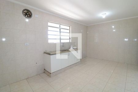 Casa para alugar com 150m², 3 quartos e 2 vagasCozinha