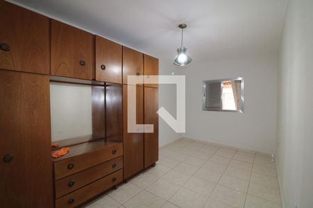 Quarto 1 de casa para alugar com 3 quartos, 150m² em Vila São Geraldo, São Paulo