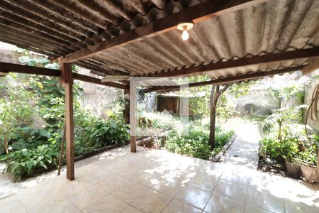 Casa para alugar com 150m², 3 quartos e 2 vagasQuintal