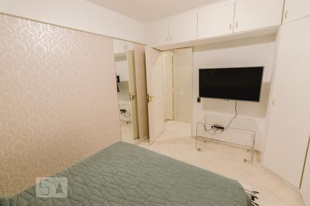 Apartamento à venda com 121m², 3 quartos e 1 vaga Apartamento à venda com 121m², 3 quartos e 1 vagaQuarto 2