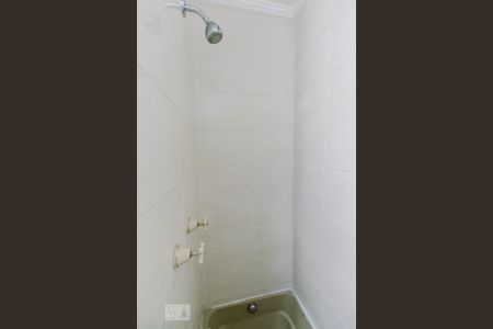 Apartamento à venda com 121m², 3 quartos e 1 vaga Apartamento à venda com 121m², 3 quartos e 1 vagaBanheiro da Suíte 1 Chuveiro