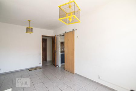 Sala de apartamento para alugar com 2 quartos, 69m² em Taquara, Rio de Janeiro