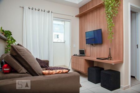 Sala de apartamento para alugar com 2 quartos, 58m² em Shopping Park, Uberlândia
