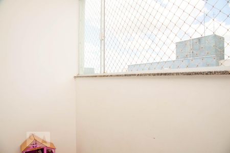 Quarto 1 de apartamento para alugar com 2 quartos, 58m² em Shopping Park, Uberlândia