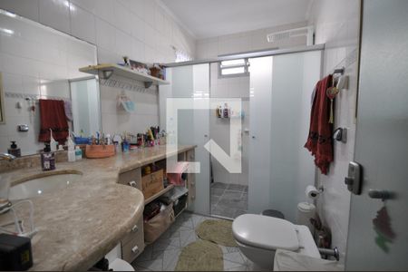 Banheiro da Suíte de casa para alugar com 4 quartos, 210m² em Vila Gustavo, São Paulo