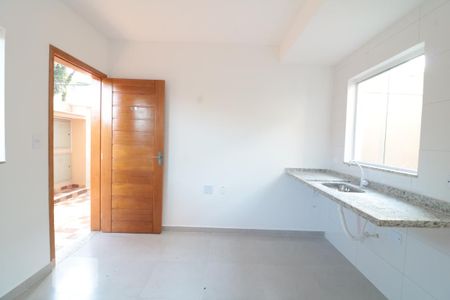 Sala/Cozinha de apartamento à venda com 1 quarto, 27m² em Chácara Seis de Outubro, São Paulo