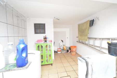 Casa à venda com 115m², 4 quartos e 2 vagasÁrea de Serviço