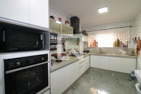 Casa para alugar com 332m², 3 quartos e 2 vagasCozinha