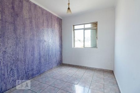 Quarto 1 de apartamento para alugar com 2 quartos, 50m² em Conjunto Residencial José Bonifácio, São Paulo