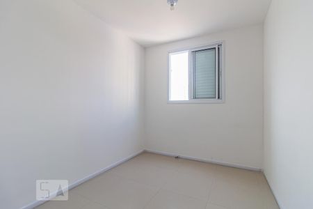 Quarto de apartamento para alugar com 2 quartos, 64m² em Jardim Sílvia, Santo André