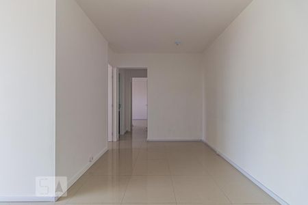 Sala de apartamento para alugar com 2 quartos, 64m² em Jardim Sílvia, Santo André