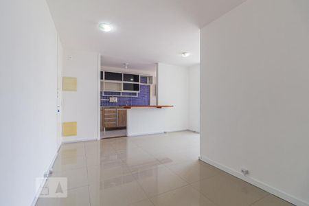 Sala de apartamento para alugar com 2 quartos, 64m² em Jardim Sílvia, Santo André