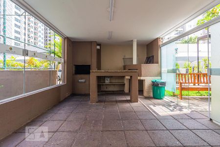 Apartamento para alugar com 64m², 2 quartos e 1 vagaÁrea comum - Churrasqueira 2