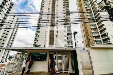 Fachada do Prédio de apartamento para alugar com 2 quartos, 52m² em Jardim Monte Alegre, Taboão da Serra