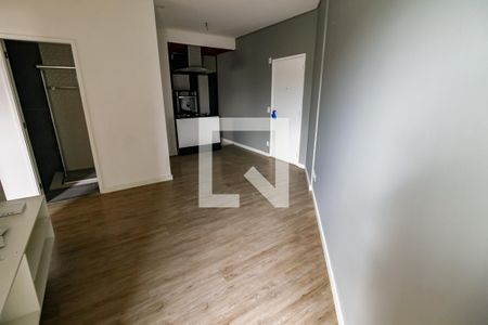 Sala de apartamento para alugar com 2 quartos, 52m² em Jardim Monte Alegre, Taboão da Serra