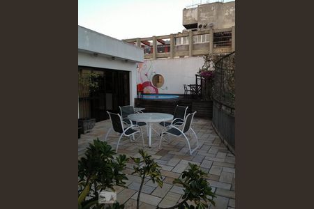 Apartamento à venda com 316m², 5 quartos e 4 vagasÁrea Externa