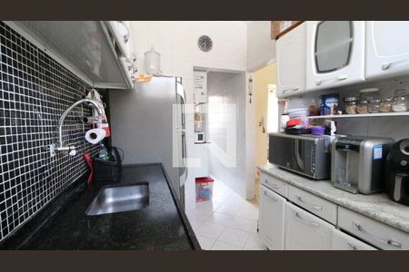 Apartamento à venda com 87m², 2 quartos e 1 vagaCozinha