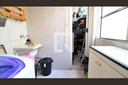 Apartamento à venda com 87m², 2 quartos e 1 vagaÁrea de Serviço