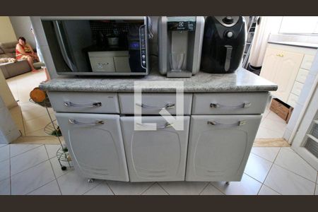 Apartamento à venda com 87m², 2 quartos e 1 vagaCozinha - Armários