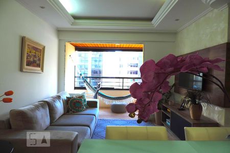 Sala de apartamento para alugar com 2 quartos, 60m² em Centro, Florianópolis