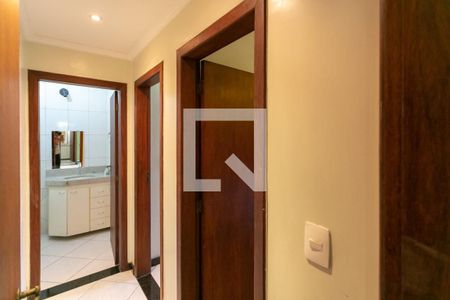 Apartamento à venda com 90m², 3 quartos e sem vaga Apartamento à venda com 90m², 3 quartos e sem vagaCorredor