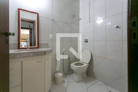 Banheiro da Suíte de apartamento à venda com 3 quartos, 90m² em Centro, Belo Horizonte