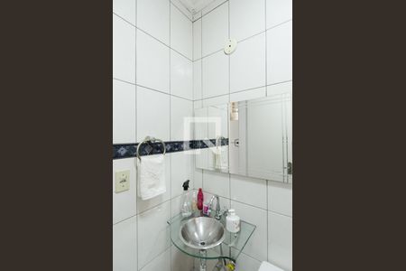 Apartamento à venda com 49m², 2 quartos e 1 vaga Apartamento à venda com 49m², 2 quartos e 1 vagaBanheiro