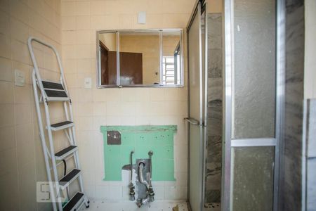 Casa à venda com 250m², 3 quartos e 2 vagasBanheiro 2