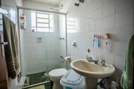 Casa à venda com 250m², 3 quartos e 2 vagasBanheiro Suíte