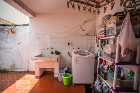 Casa à venda com 250m², 3 quartos e 2 vagasÁrea de Serviço