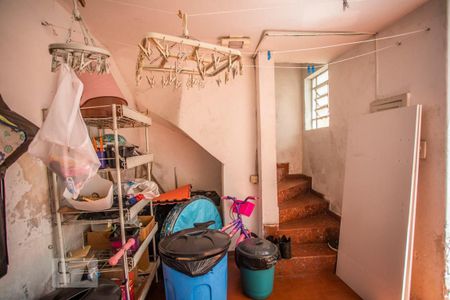 Casa à venda com 250m², 3 quartos e 2 vagasÁrea de Serviço