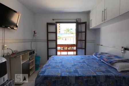 Casa à venda com 99m², 3 quartos e 2 vagasSuíte