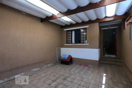 Casa à venda com 99m², 3 quartos e 2 vagasGaragem