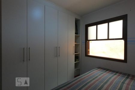 Casa à venda com 99m², 3 quartos e 2 vagasQuarto