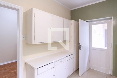 Casa para alugar com 560m², 3 quartos e 4 vagasCozinha