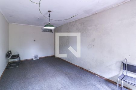 Casa para alugar com 560m², 3 quartos e 4 vagasQuarto Externo