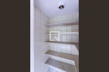 Casa para alugar com 560m², 3 quartos e 4 vagasDespensa