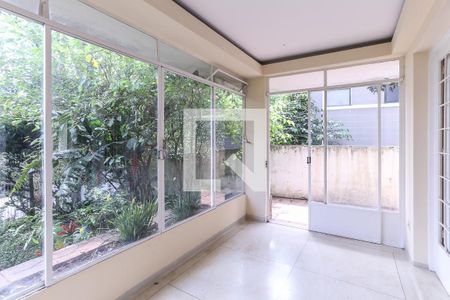 Casa para alugar com 560m², 3 quartos e 4 vagasVaranda Sala