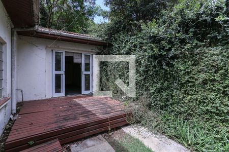 Casa para alugar com 560m², 3 quartos e 4 vagasQuintal