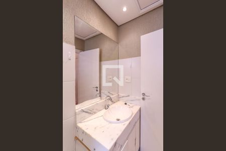 Casa para alugar com 560m², 3 quartos e 4 vagasBanheiro Suíte 2