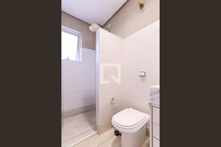 Casa para alugar com 560m², 3 quartos e 4 vagasBanheiro Suíte 2