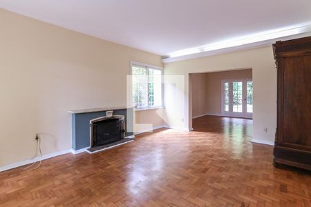 Casa para alugar com 560m², 3 quartos e 4 vagasSala