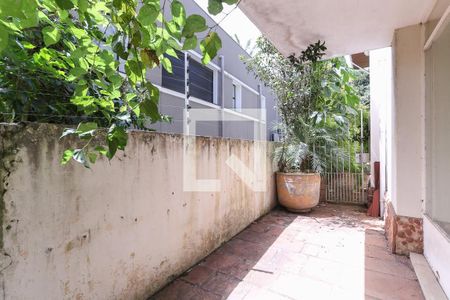 Casa para alugar com 560m², 3 quartos e 4 vagasEntrada