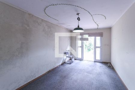 Casa para alugar com 560m², 3 quartos e 4 vagasQuarto Externo