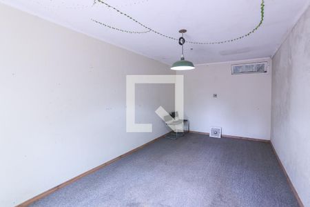 Casa para alugar com 560m², 3 quartos e 4 vagasQuarto Externo